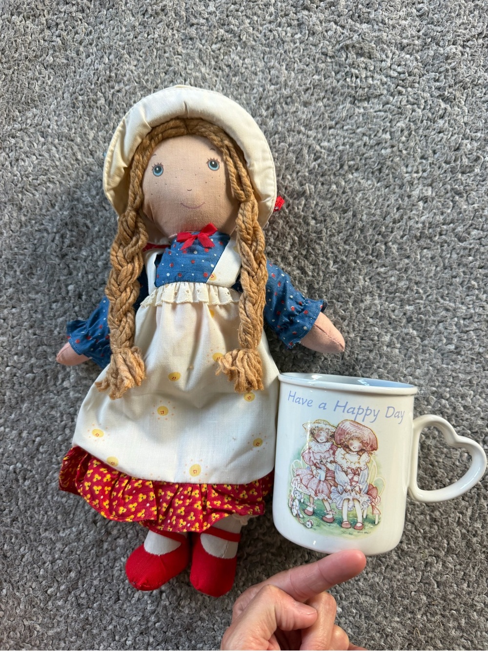 Vintage 1970s Holly Hobbie Lot - Knickerbocker 12" Rag Doll & 1990 Mug